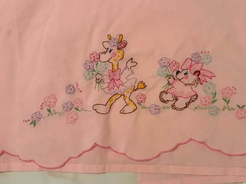 Vintage Confetti Knits Pink Embroidered Animal  Nursery Crib Blanket Retro